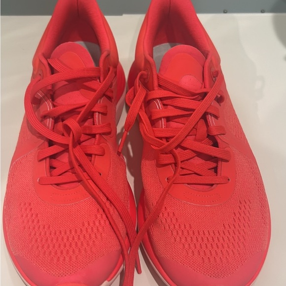 Lululemon Chargefeel 2 Low Workout Shoe Sneaker 9.5 Flare/Pink Mist - Picture 3 of 5